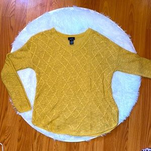 💗Rue 21 Long-Sleeve